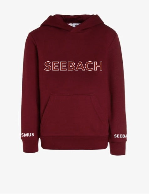 Mørkerød hoodie, "Seebach" i hvid outline skrift på brystet, Sort/hvid portrætbillede på ryggen.