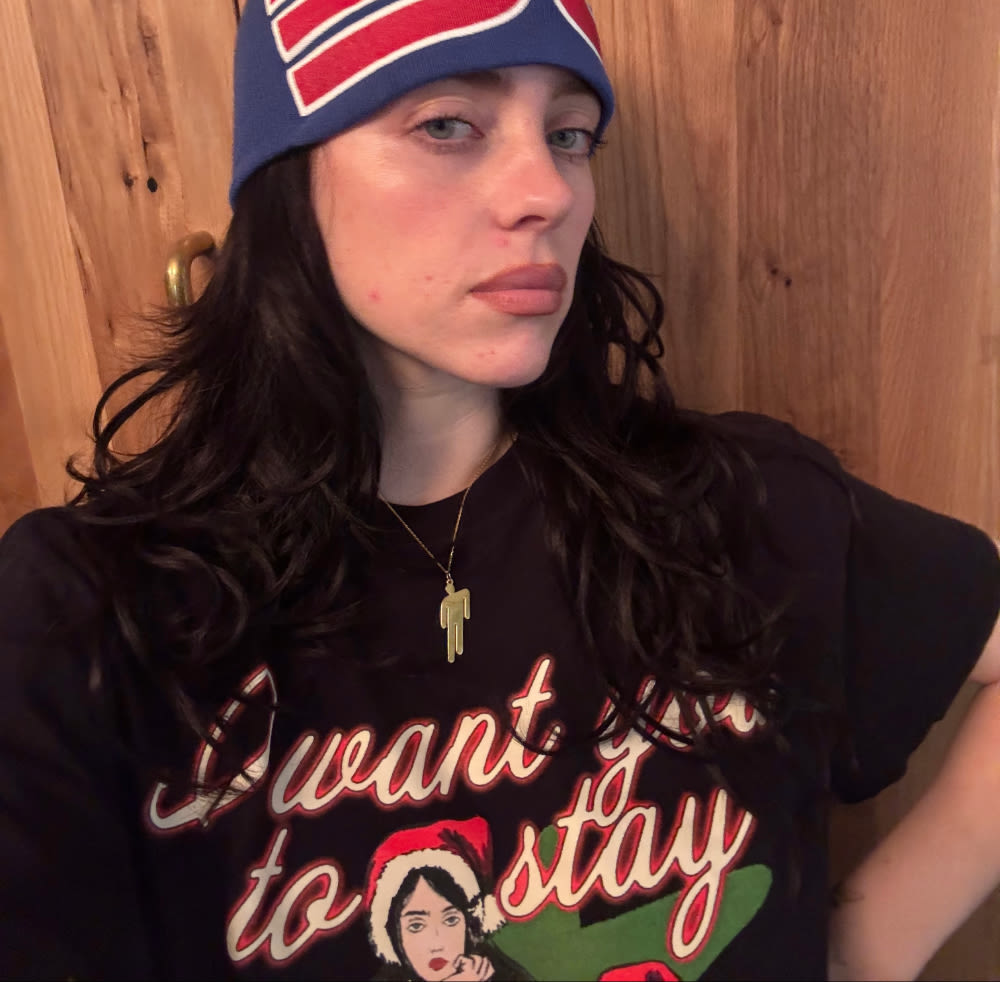 Gold Blohsh Pennant Necklace